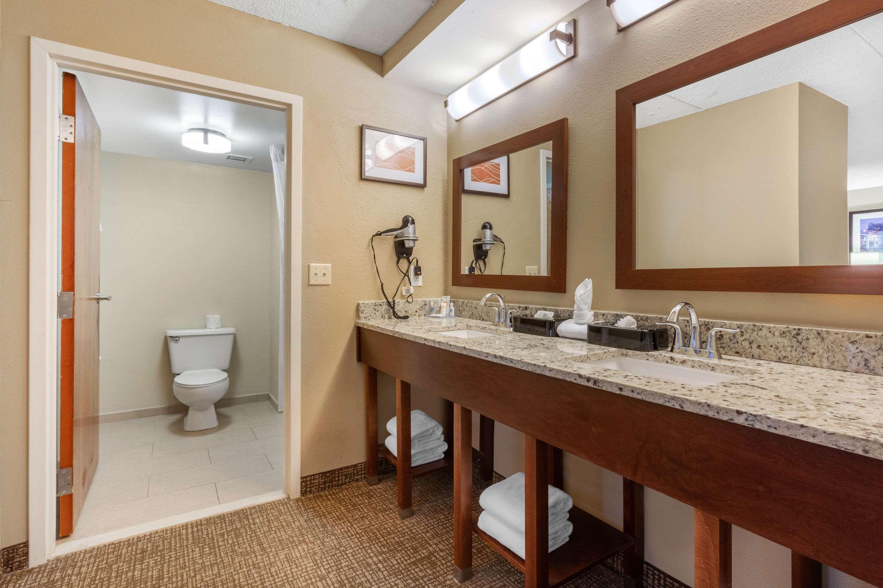 שאטאנוגה Comfort Inn & Suites Hamilton Place מראה חיצוני תמונה